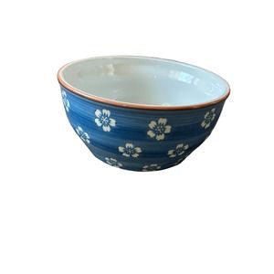 Yokohama Studio Japan Hand Painted‎ Blue White Flowers Heavy 6" Porcelain Bowl